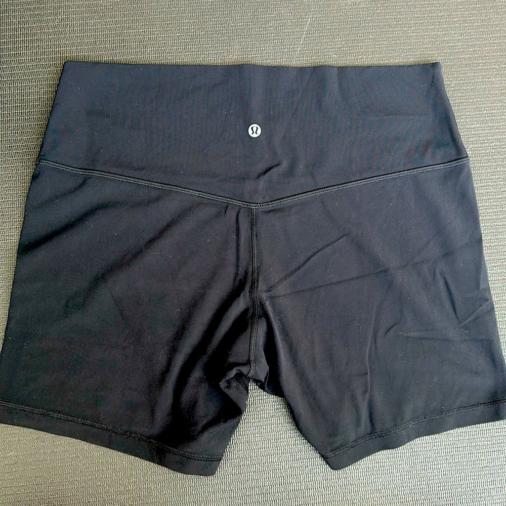 Lululemon Align biker shorts size 14 like new